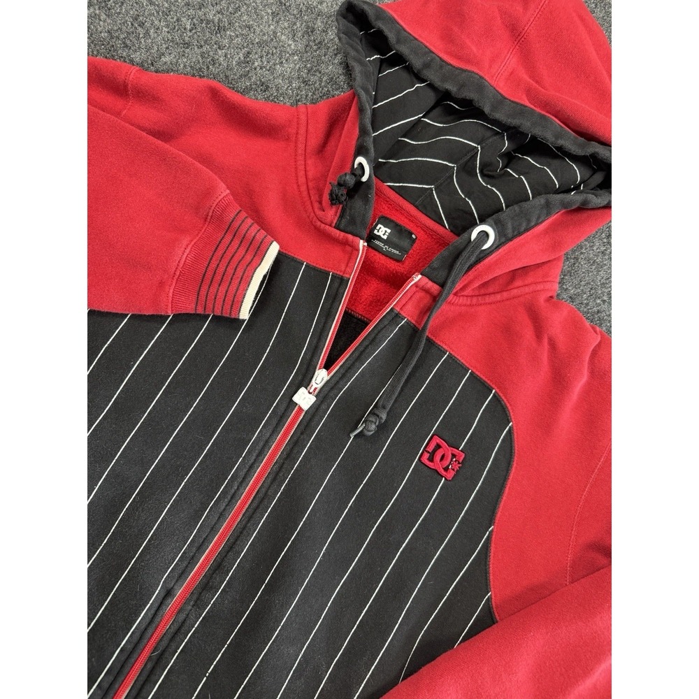 DC Shoes Zip Up Hoodie Mens Large Red Black Pinstripe Skate Y2K